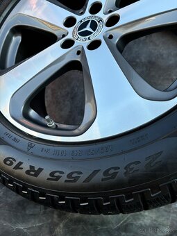 Originální zimní sada Mercedes GLC 235/55R19 - 2