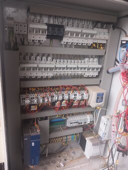 Rozvodná elektrická skriňa - 2