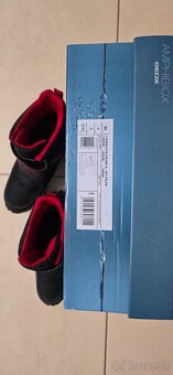 Predám detske zimné topanky Geox J Himalaya - 2