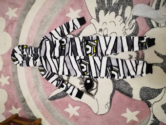 Overal Minions mimoni 104, 110 - 2