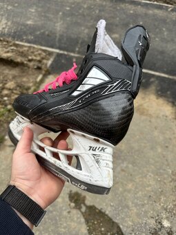 Korcule True Custom - 2