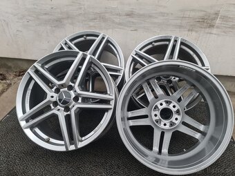 5X112 R18 UNIWHEELS DISKY MODEL MERCEDES. - 2