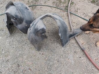 Predám Škoda Fabia 1 podblatnik - 2