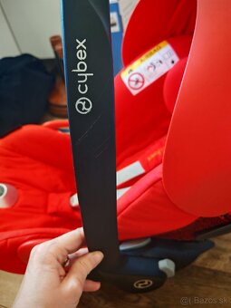 Cybex cloud z i-size + báza - 2