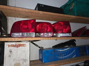 Predam svetla zadne vw touareg - 2