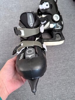 Detské korčule OXELO veľ. 26-28 - 2