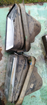 Predné svetlá škoda 105 120 - 2