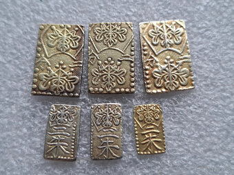 Zlate mince Japonsko - 19 storocie. - 2