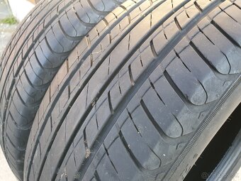 195/65R15 Austone - 2