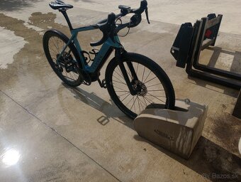 Predám štýlový stojan na bicykel - 2