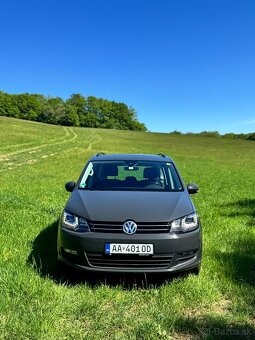 VW Sharan 2.0 TDI - 2