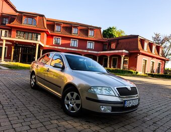 Škoda Octavia 2 sedan 1.9 TDI 77kw diesel Nová STK - 2