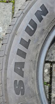 4 x Letné pneumatiky 235/65 R17, dve ako nové - 2