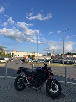 Honda Hornet 750 - 2