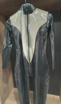 Latexovy catauit - 2