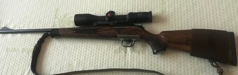 Guľovnica BLASER R93 LUXUS Holz s optikou Leica, Zeiss čb - 2