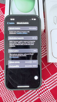 iphone 15 128gb green- zeleny perfektny stav. - 2
