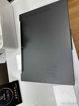 ASUS TUF GAMING A15 UEFI - RTX 4050, Ryzen 5 7535HS, 16GB - 2