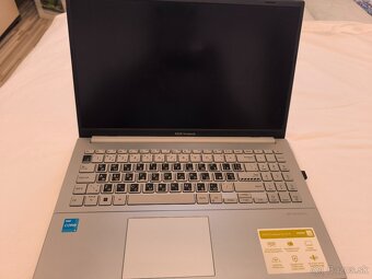Asus Vivobook Go 15 - 2