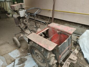 Malotraktor domácej výroby - 2