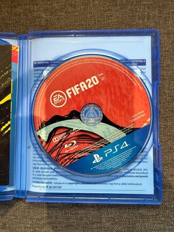 PlayStation 4 hra: FIFA 20 - 2