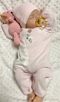 Realistická bábika Sofinka - 2