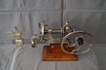 Hodinársky sústruh - 2