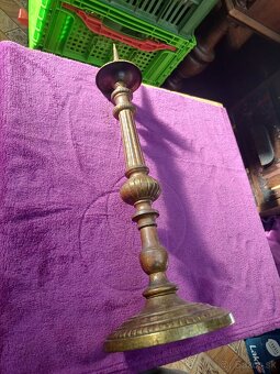 Predám starožitný svietnik - 2