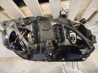 Predny svetlomet H7 - 2