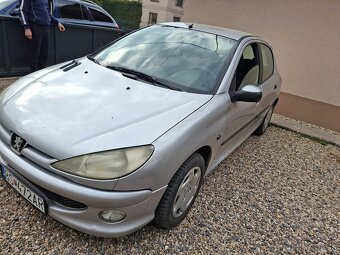 Peugeot 206 - 2