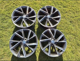 5x112 R19 Škoda VEGA - 2