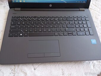 rozpredam funkčný notebook Hp 250 G6 - 2