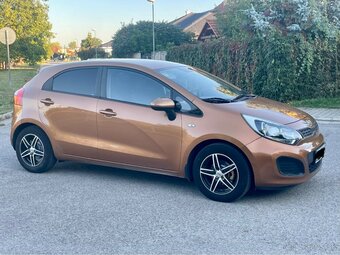 KIA CEED-KIA RIO OD 2012 benzín KÚPIM. - 2