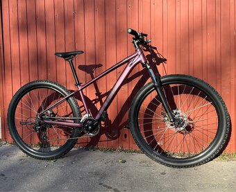 Predám horsky bicykel Cube Access WS 27,5 "S” - 2