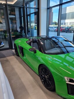 Audi r8 Spyder - 2