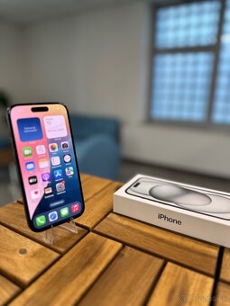 ► Apple iPhone 15 Black 128 GB │ Záruka 1 rok - 2