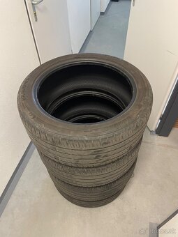 Letné, 235/45 R18 Y XL, Bravuris - 2
