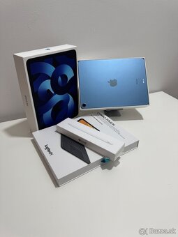 iPad Air (5th Generation) Wi-Fi 64GB + pero - 2