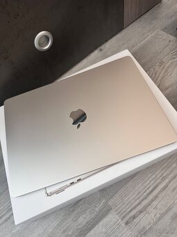 Macbook air 15 m2 ako novy aj s myškou - 2