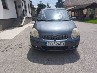 Toyota Yaris - 2