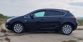 Opel Astra J 1.7 CDTI - 2