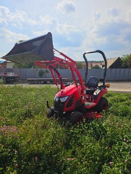 Traktor TYM 194 s medzinap. kosou a celnym nakladacom - 2