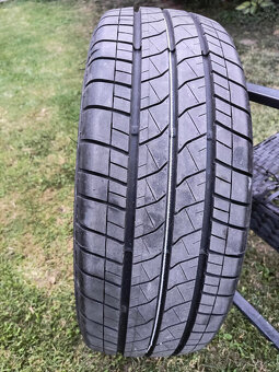 Bridgestone Duravis r660 eco 215 65 r16c 109 107t - 2