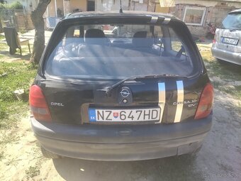 opel corsa 1.0 40kw - 2