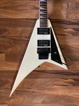 Jackson RR JS32 series - 2