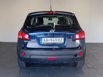 Nissan Qashqai 1.6i Visia 4x2 - 2