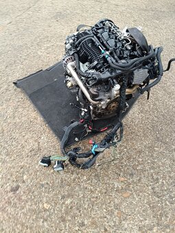VOLVO XC60 V40 V60 S60 V70 S80 XC40 2.0 D3 - 2
