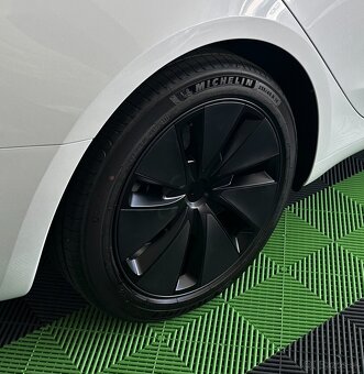 Michelin E·Primacy 235/45 R18 98V - Letné Pneu - 2