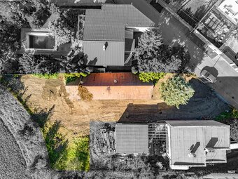 ŠPORTOVÁ ul. - STAVEBNÝ POZEMOK V POKOJNEJ ČASTI OBCE - 2