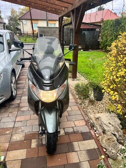 Suzuki Burgman AN400 - 2